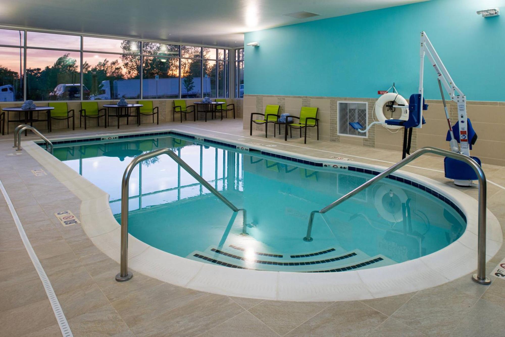 Springhill Suites By Marriott Kansas City Northeast Eksteriør bilde