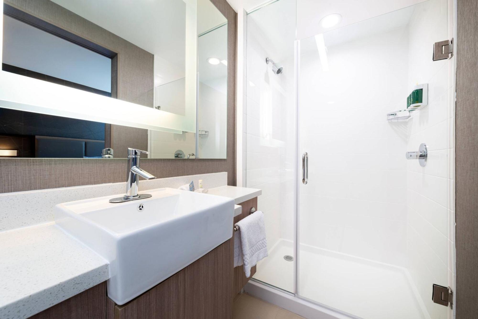 Springhill Suites By Marriott Kansas City Northeast Eksteriør bilde