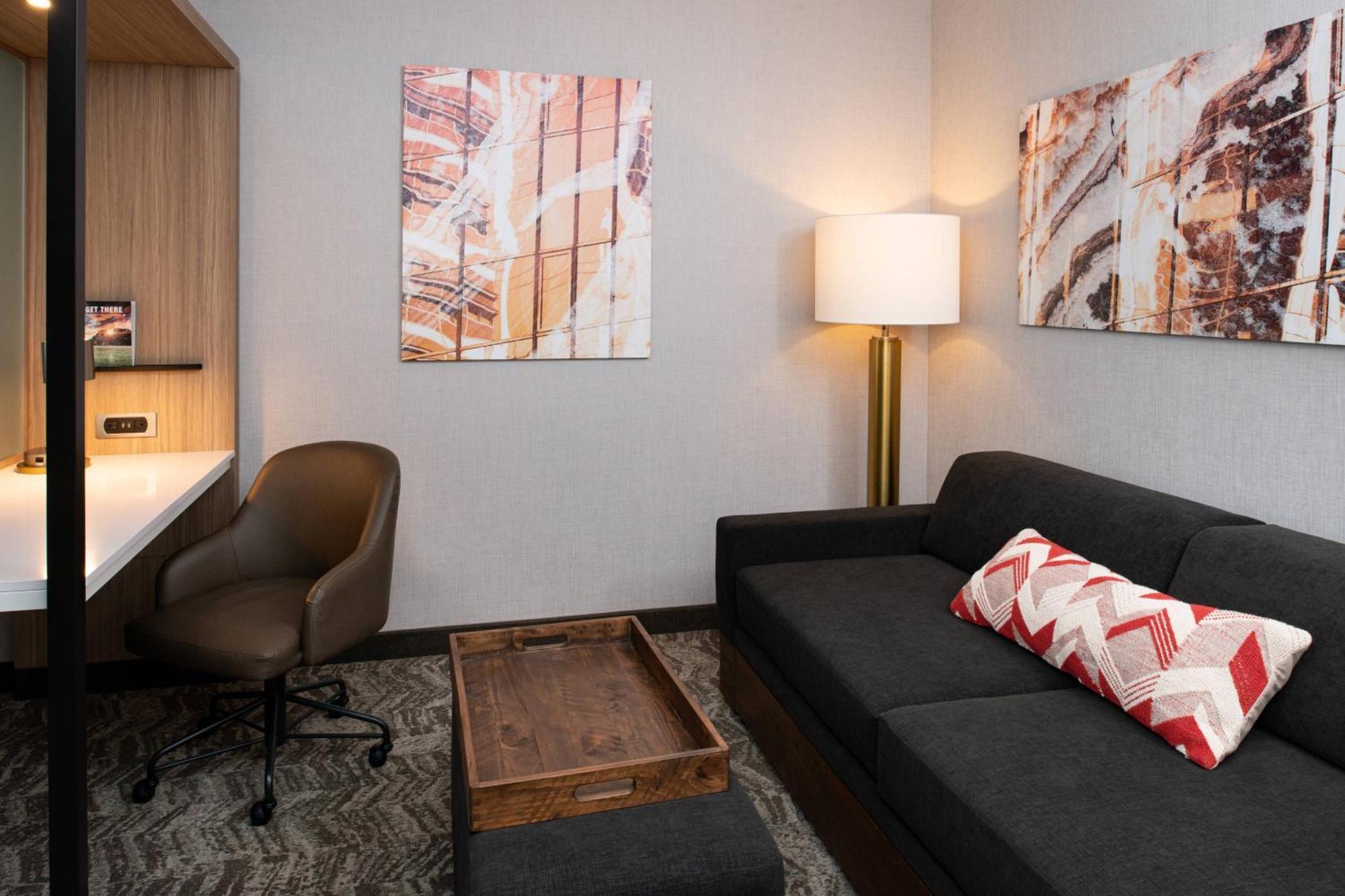 Springhill Suites By Marriott Kansas City Northeast Eksteriør bilde